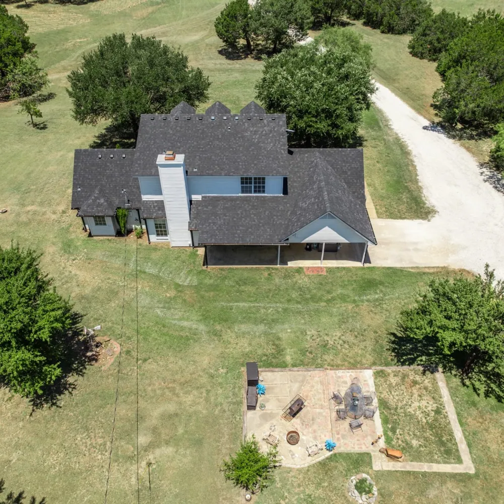 785 Tweedy Road Valley Mills, TX 76689