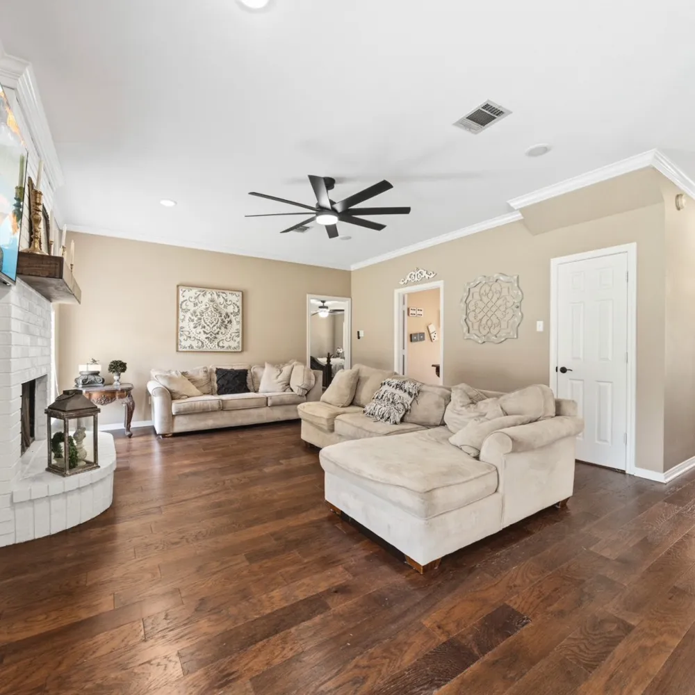 785 Tweedy Road Valley Mills, TX 76689