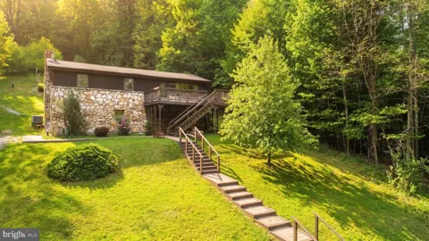 1499 FOSTER ROAD