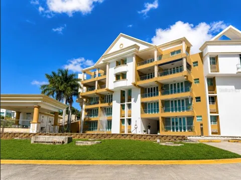 SR 3301 k2 h6 int COMBATE BOQUERON WARD ST COND COSTA DEL MAR #102 A