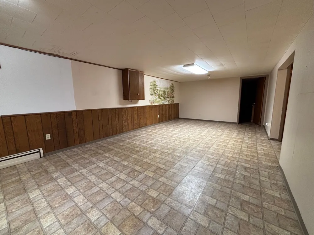 1103 Wilbur Street Worthington, MN 56187