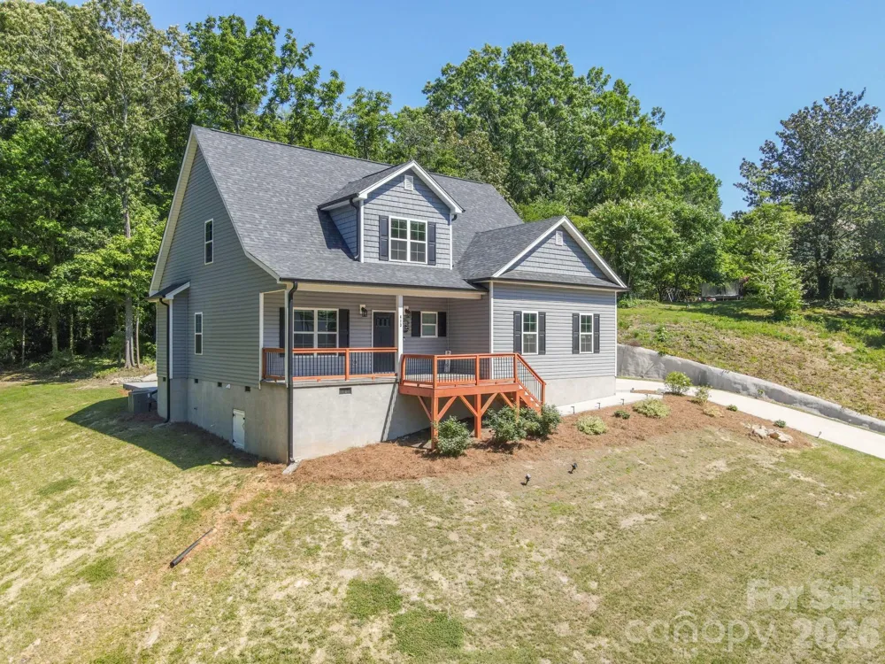413 Lakewood Drive Lexington, NC 27292