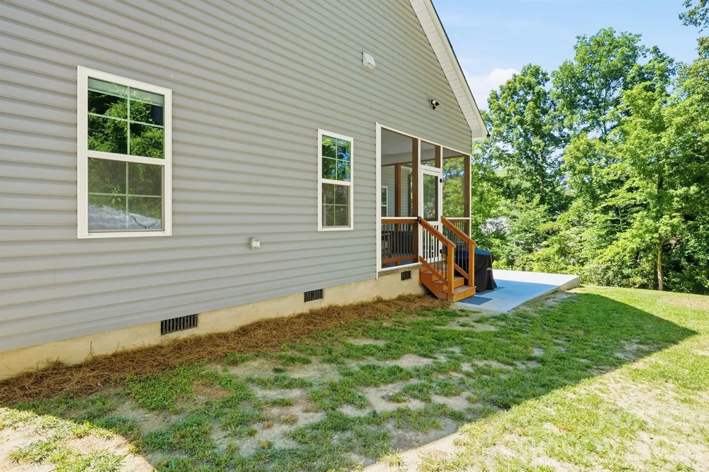 413 Lakewood Drive Lexington, NC 27292