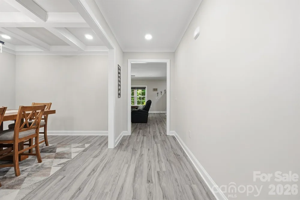 413 Lakewood Drive Lexington, NC 27292