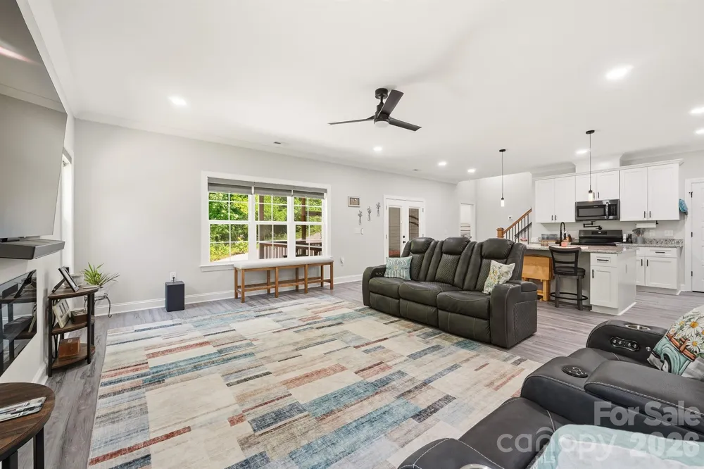 413 Lakewood Drive Lexington, NC 27292