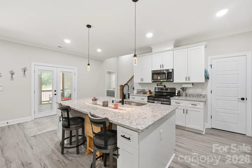 413 Lakewood Drive Lexington, NC 27292