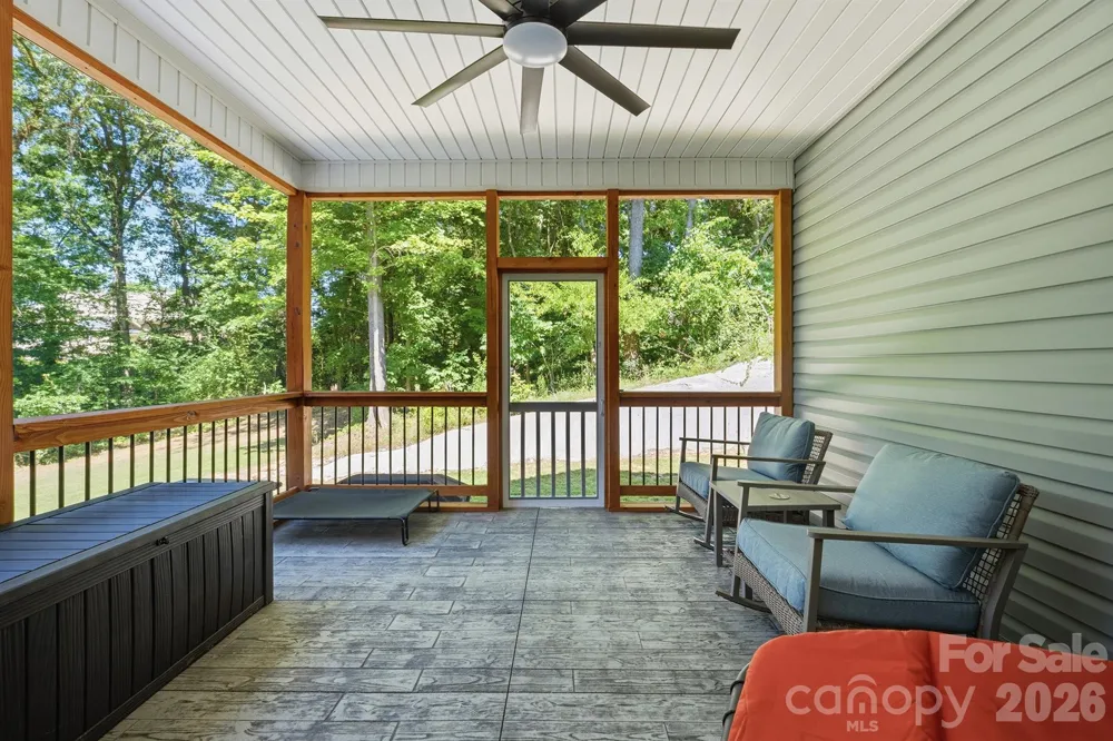 413 Lakewood Drive Lexington, NC 27292
