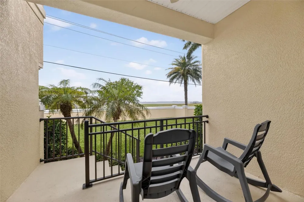 6408 MAYRA SHORES LANE Apollo Beach, FL 33572