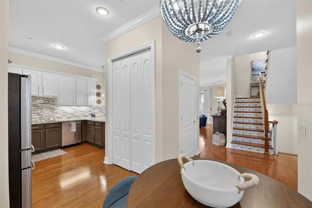 6408 MAYRA SHORES LANE Apollo Beach, FL 33572