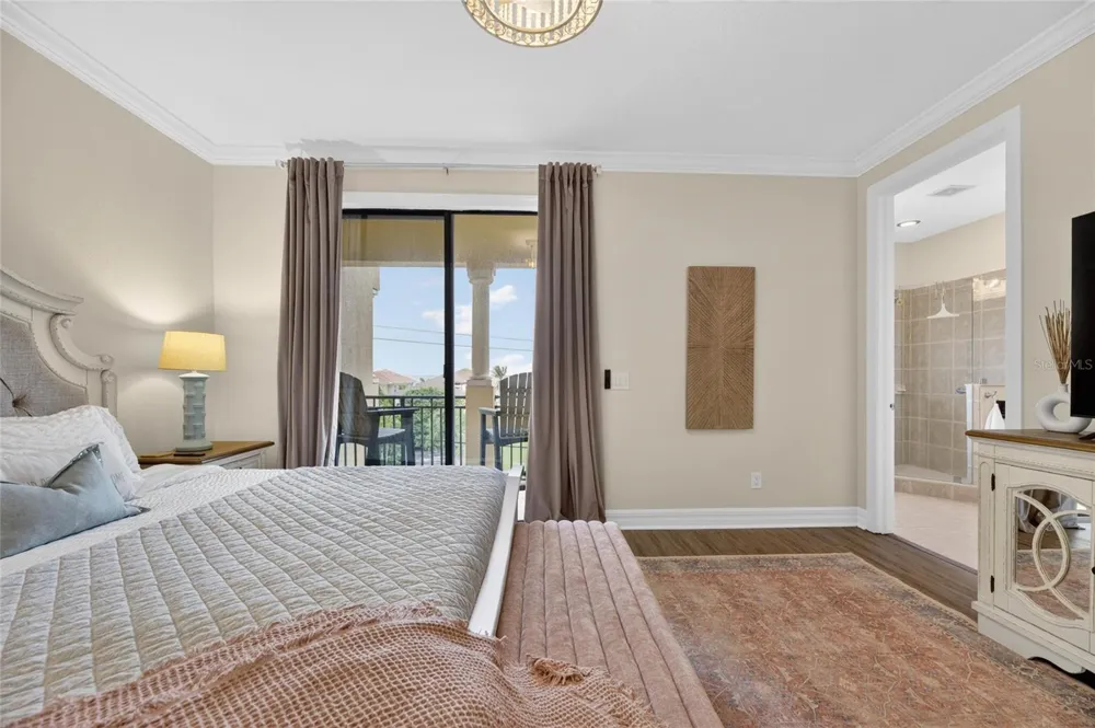 6408 MAYRA SHORES LANE Apollo Beach, FL 33572