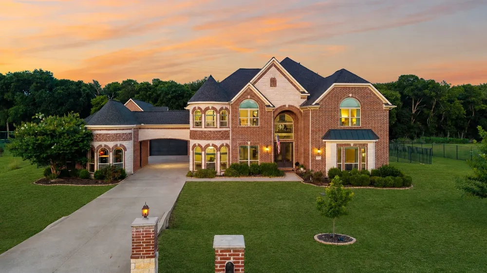 1545 Sara Cove Lucas, TX 75002