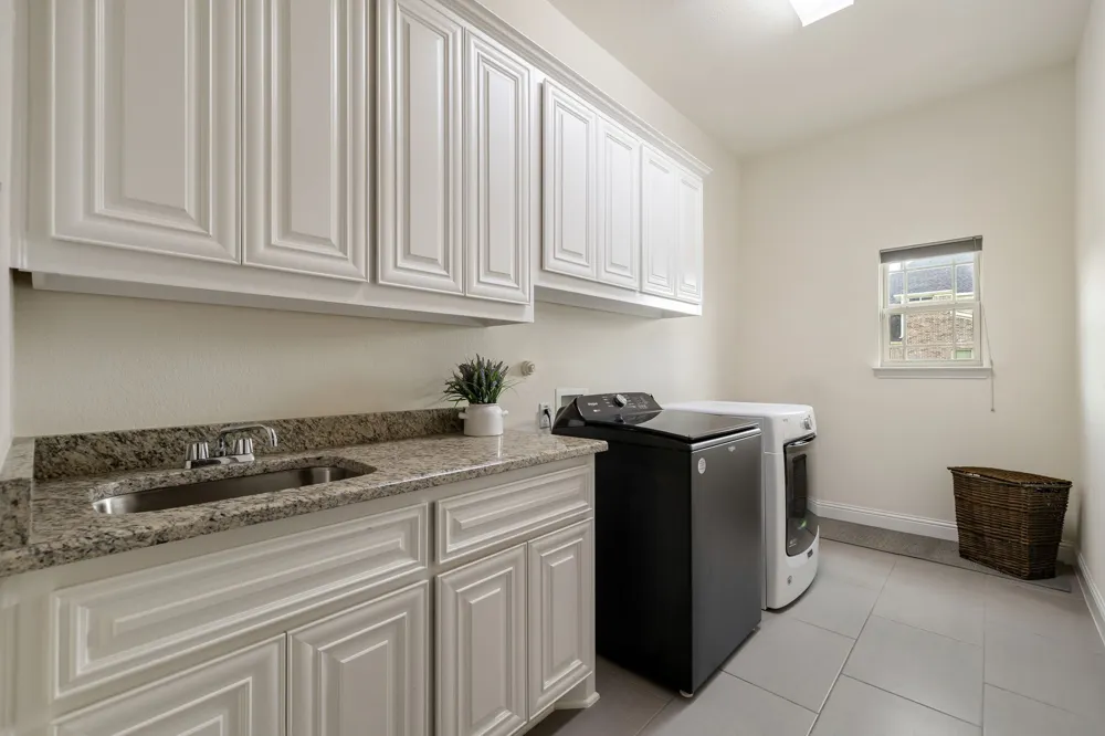 1545 Sara Cove Lucas, TX 75002