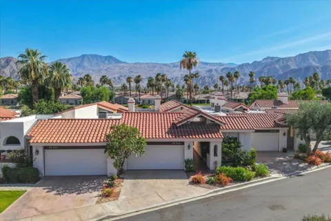 78020 Calle Norte