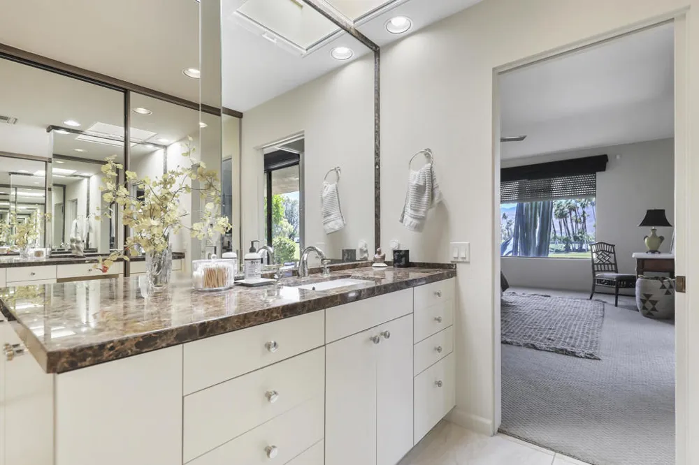 829 Inverness Rancho Mirage, CA 92270