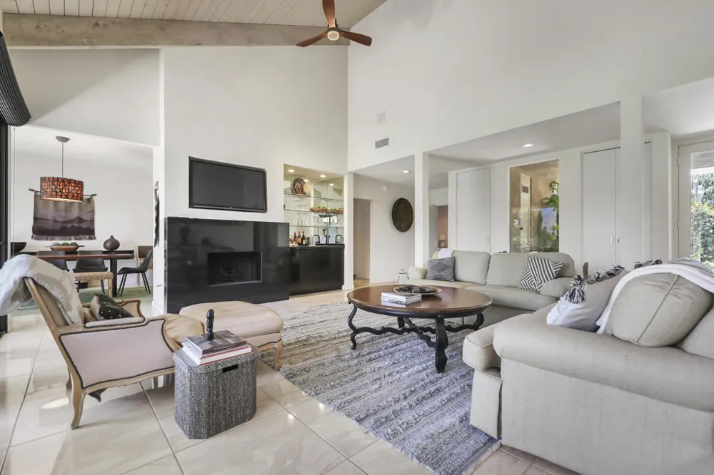 829 Inverness Rancho Mirage, CA 92270