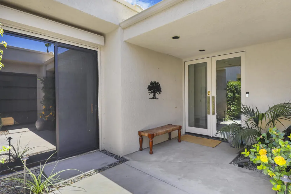829 Inverness Rancho Mirage, CA 92270
