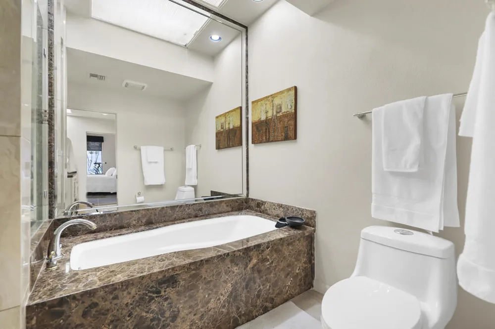 829 Inverness Rancho Mirage, CA 92270