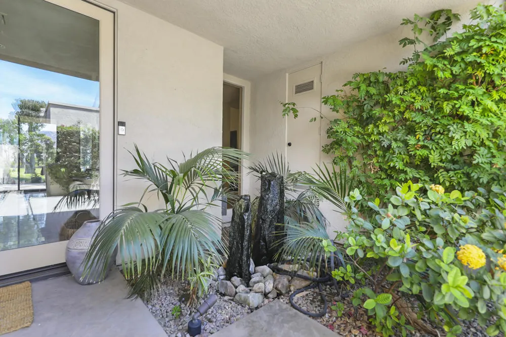 829 Inverness Rancho Mirage, CA 92270