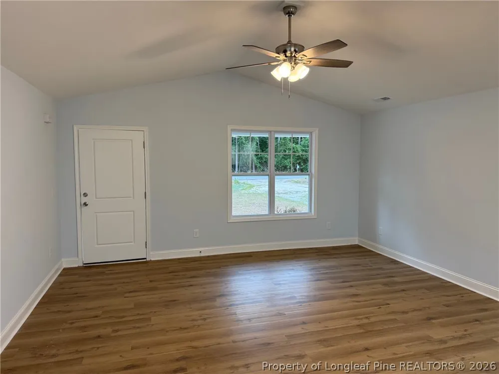 6108 Muscat Road Hope Mills, NC 28348