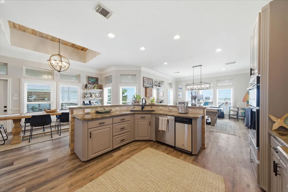 1623 Dick Bay Drive San Leon, TX 77539