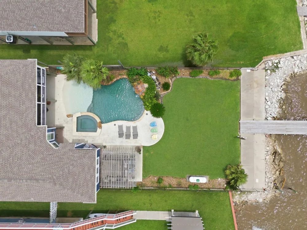 1623 Dick Bay Drive San Leon, TX 77539