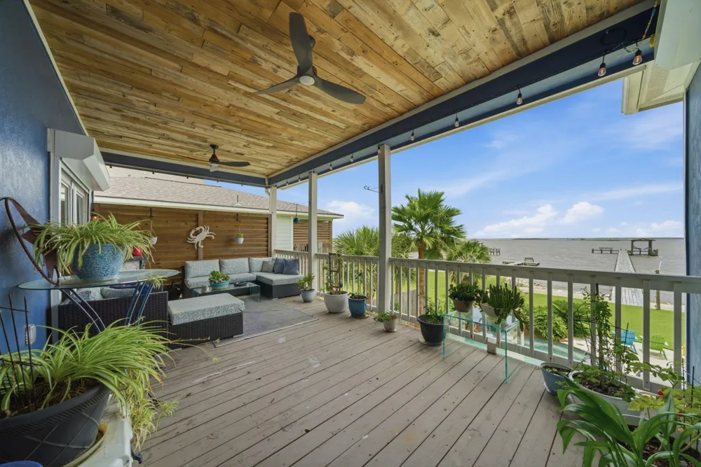 1623 Dick Bay Drive San Leon, TX 77539
