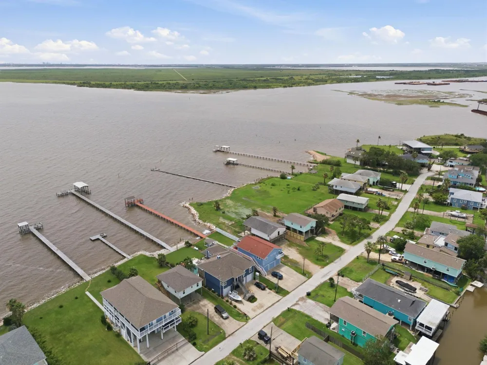 1623 Dick Bay Drive San Leon, TX 77539