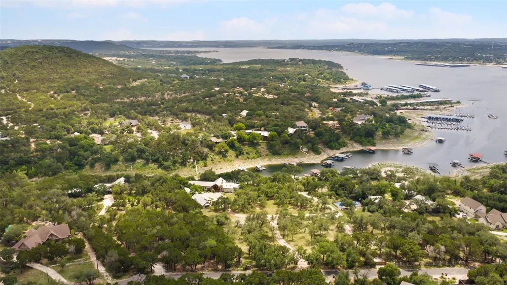 16407 Jackson Street Volente, TX 78641