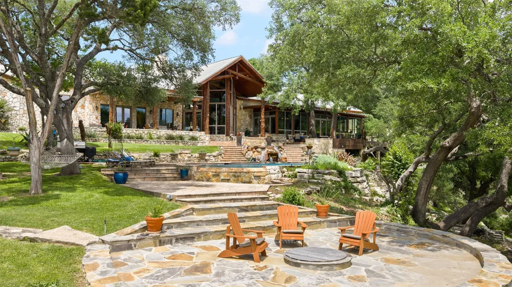 16407 Jackson Street Volente, TX 78641