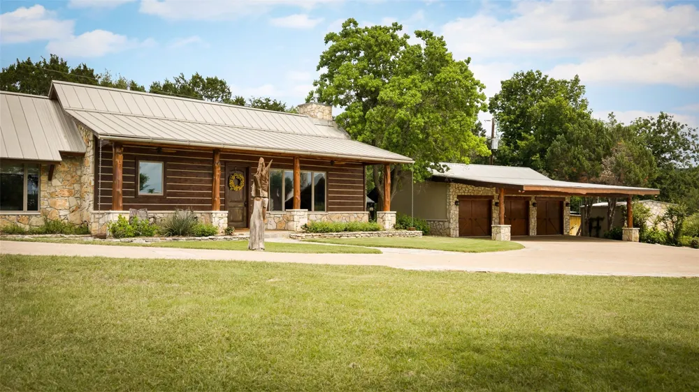 16407 Jackson Street Volente, TX 78641
