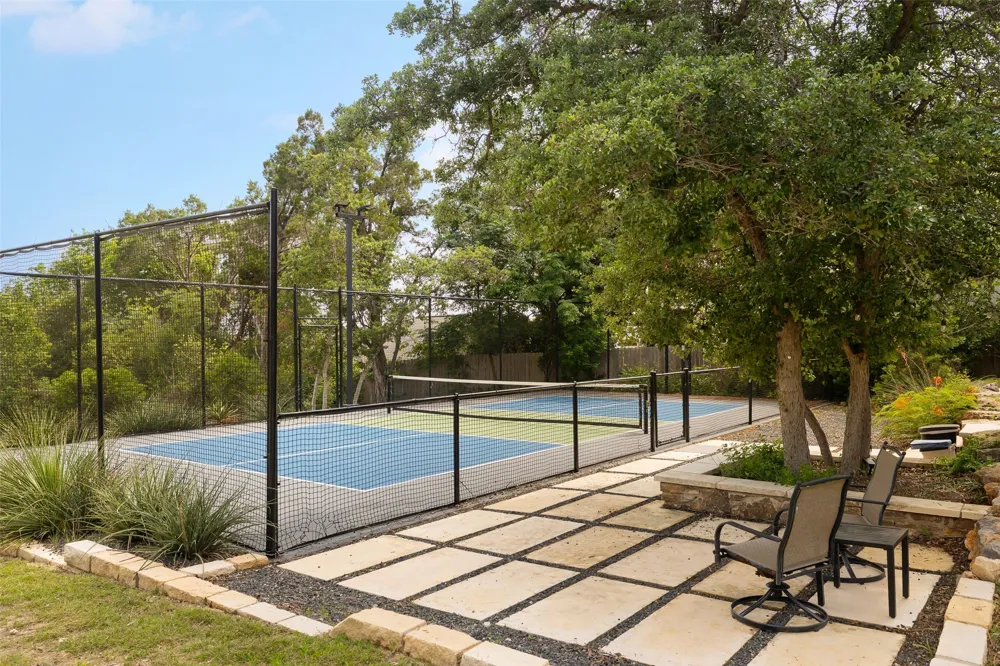 16407 Jackson Street Volente, TX 78641