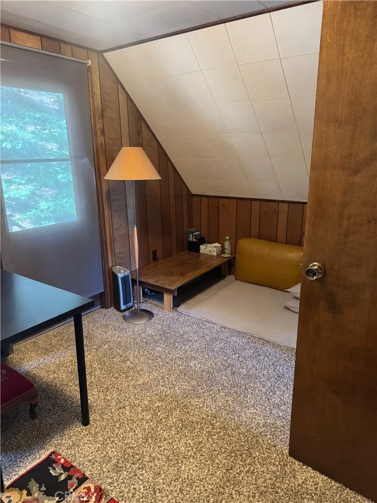 23949 Scenic Crestline, CA 92325