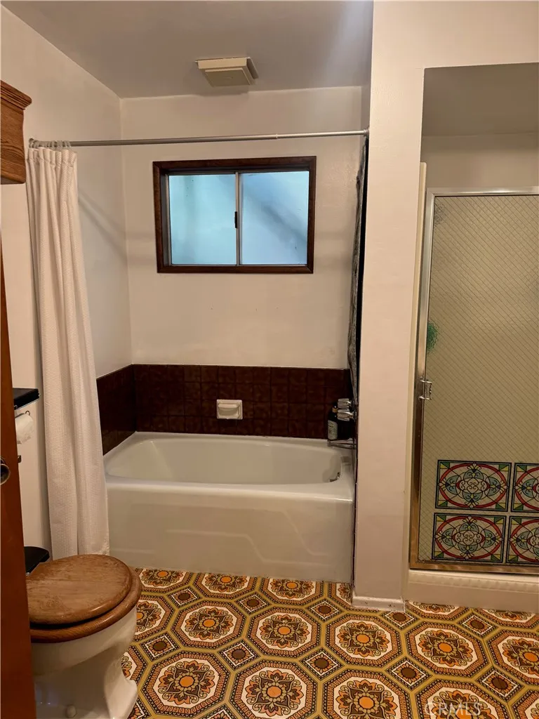 23949 Scenic Crestline, CA 92325