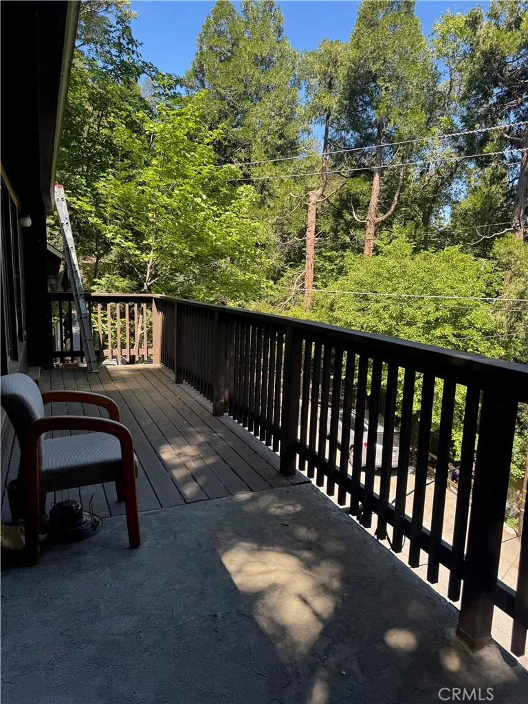23949 Scenic Crestline, CA 92325