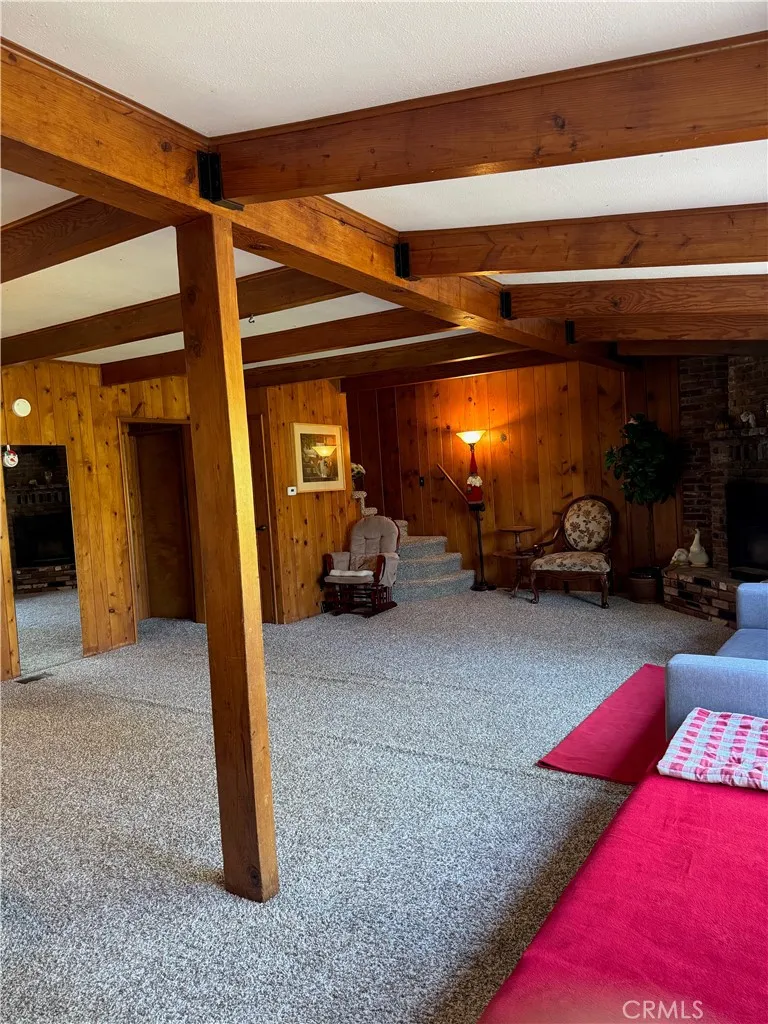 23949 Scenic Crestline, CA 92325