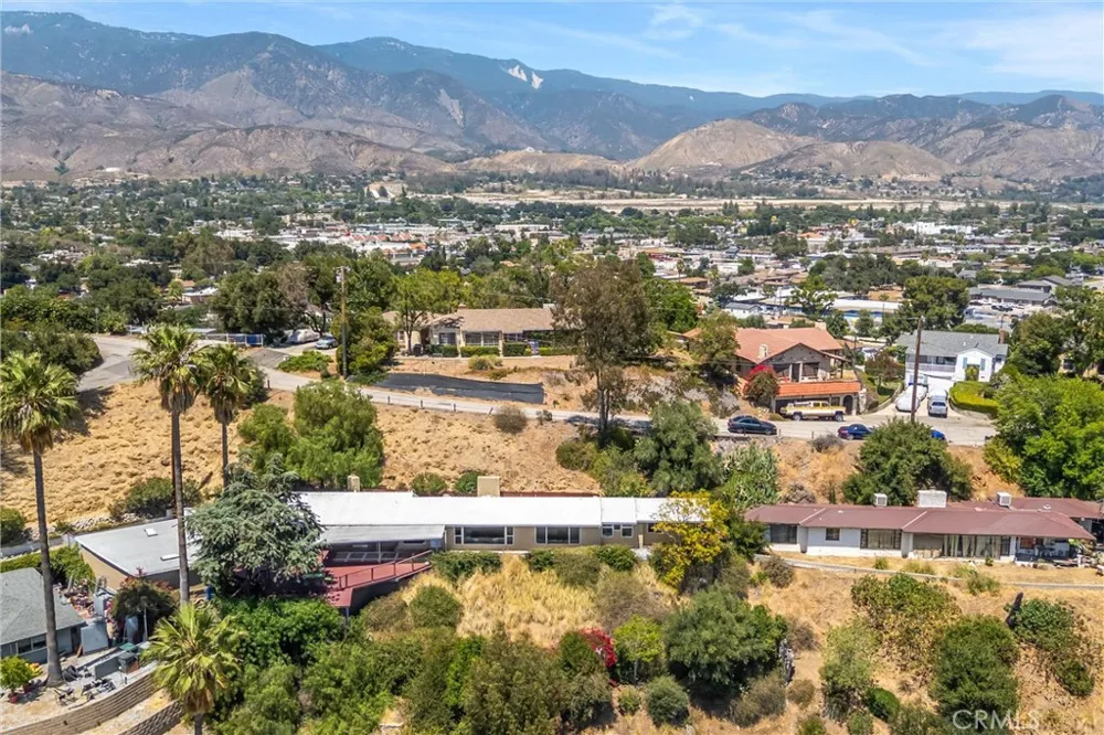 339 Edgerton Drive San Bernardino, CA 92405