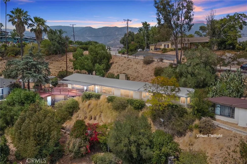 339 Edgerton Drive San Bernardino, CA 92405