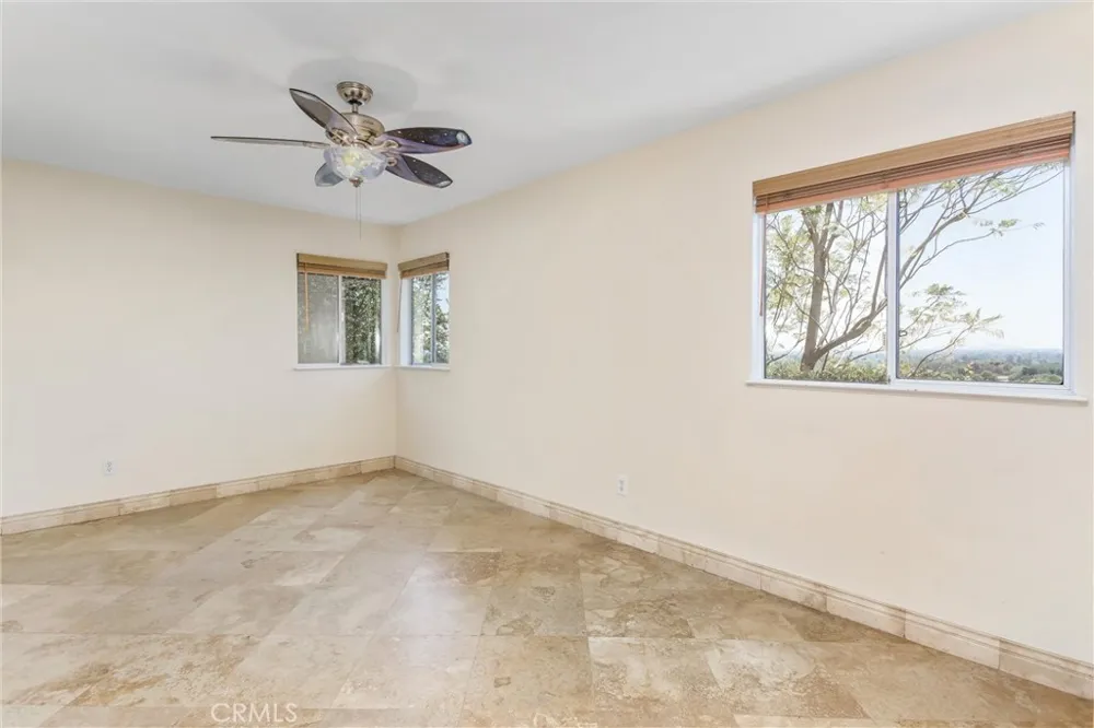 339 Edgerton Drive San Bernardino, CA 92405