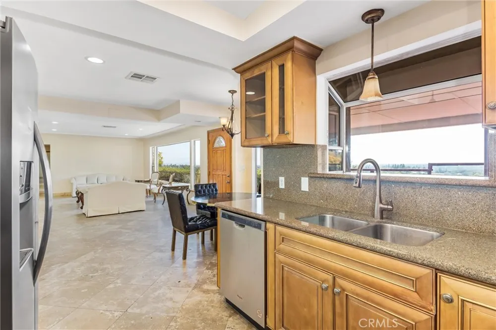 339 Edgerton Drive San Bernardino, CA 92405