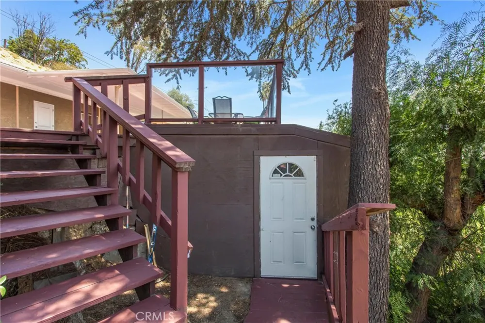 339 Edgerton Drive San Bernardino, CA 92405