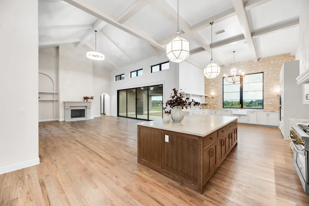 7256 Tom Trails Krum, TX 76249