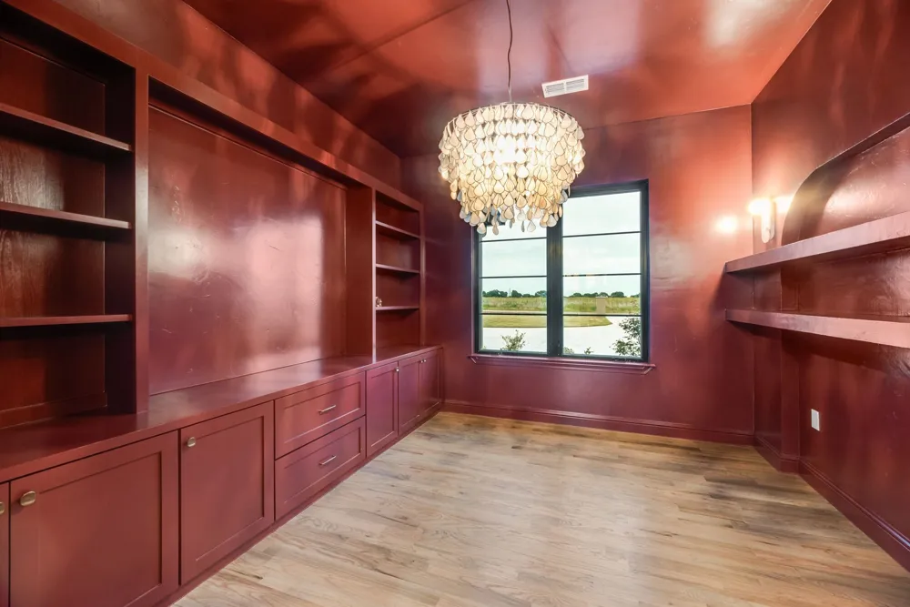 7256 Tom Trails Krum, TX 76249