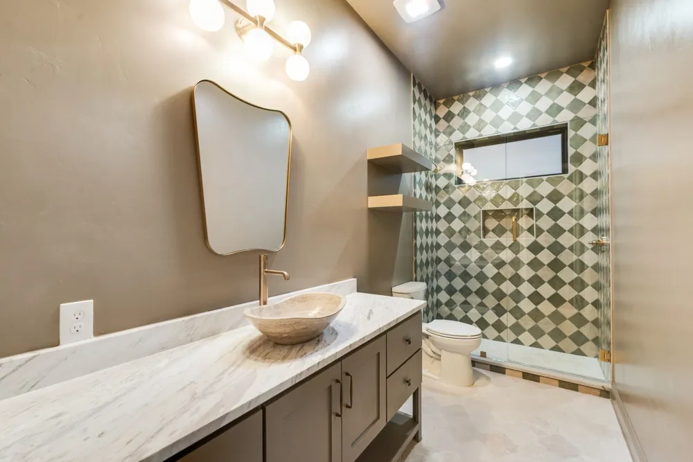7256 Tom Trails Krum, TX 76249
