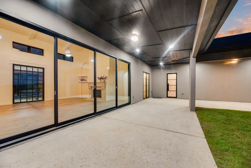 7256 Tom Trails Krum, TX 76249
