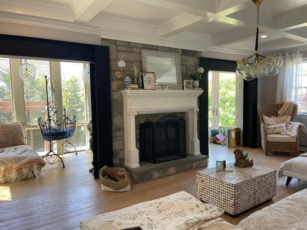 88 Dutchess Boulevard Atlantic Beach, NY 11509