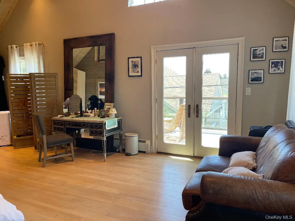 88 Dutchess Boulevard Atlantic Beach, NY 11509
