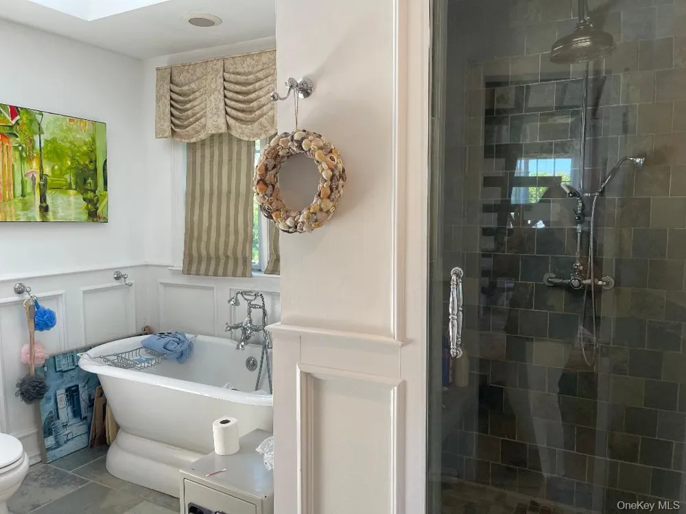 88 Dutchess Boulevard Atlantic Beach, NY 11509