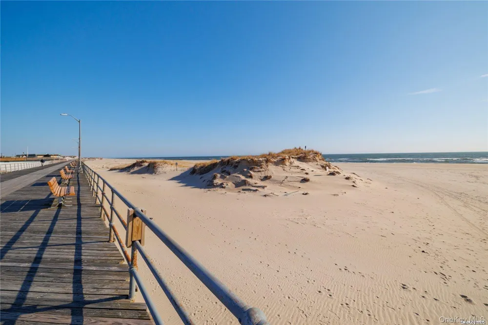 88 Dutchess Boulevard Atlantic Beach, NY 11509