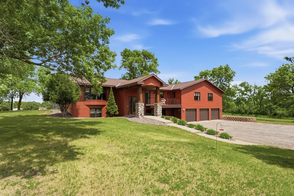 23801 County Road 9 NE New London, MN 56273