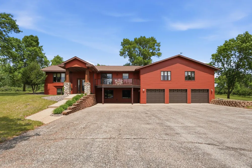 23801 County Road 9 NE New London, MN 56273